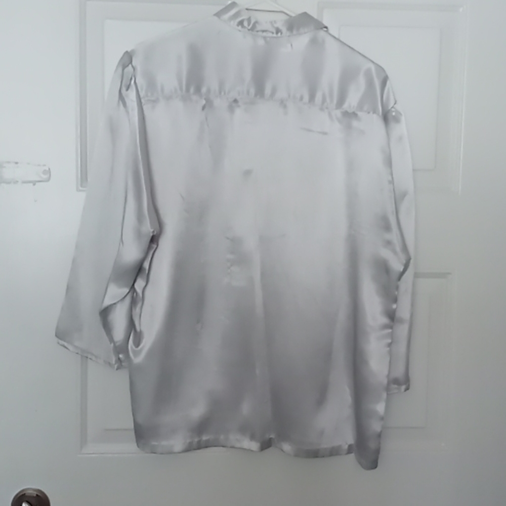 Blouse - Picture 2 of 2